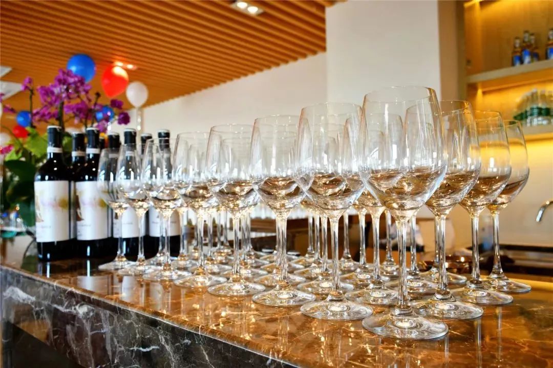 姹傚鐢熸棩娲惧甯冪疆,姹傚鍛婄櫧鐢熸棩娲惧甯冪疆