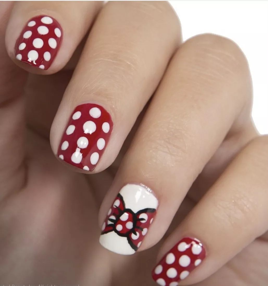 一款又甜又酷的美甲推荐给你们,夏日必备美甲ins风童趣