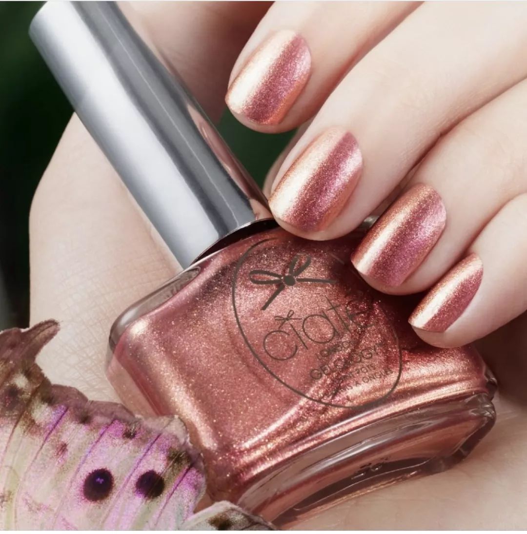 一款又甜又酷的美甲推荐给你们,夏日必备美甲ins风童趣