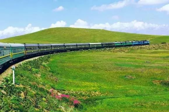 能坐火车出国去哪些国家旅游,出国坐火车必去的五个地方