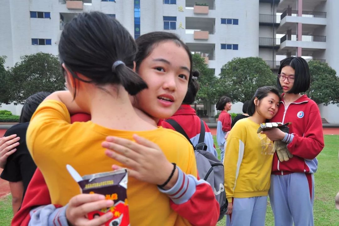 【活力邓中】昔日冠军的陨落——记初二2班足球文化节班际淘汰赛