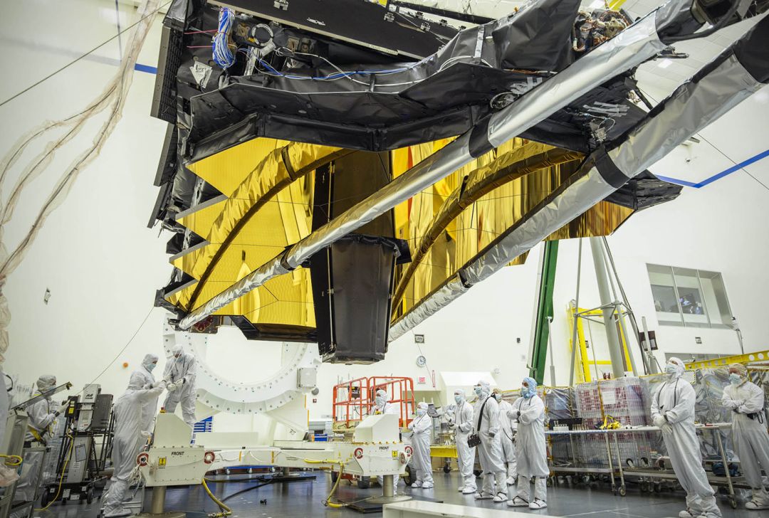 詹姆斯韦伯望远镜能看到多远,詹姆斯韦伯望远镜是怎么看清的