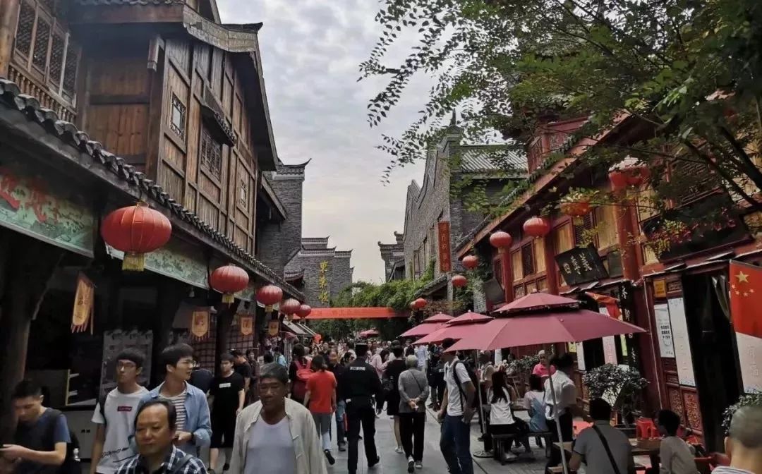 汉口里有什么活动吗,汉口白天儿童旅游攻略