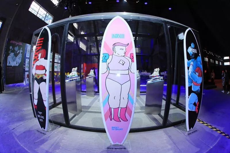 引领潮流时尚，INXX秀场直击