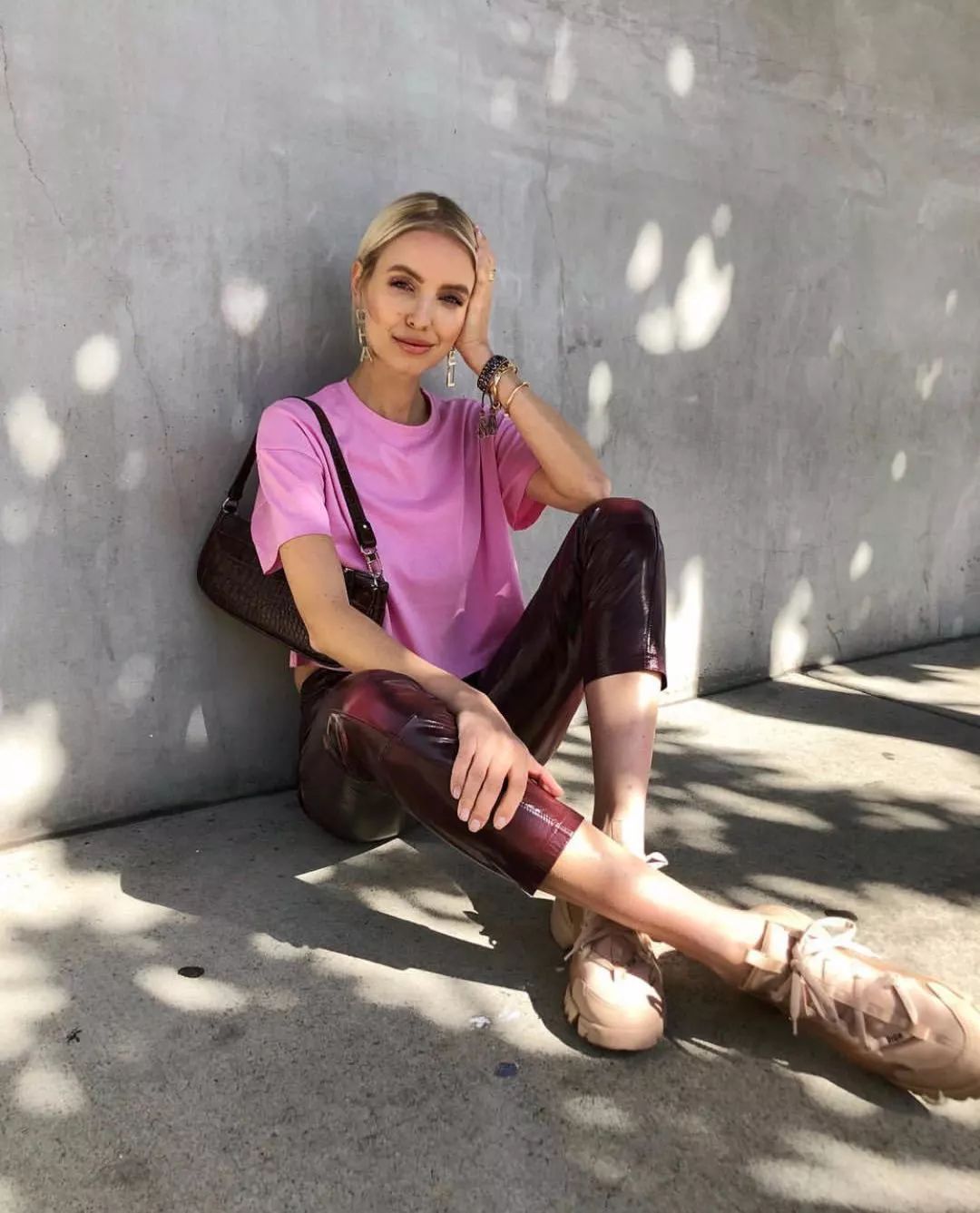 一夜之间，这款包攻占了代购圈