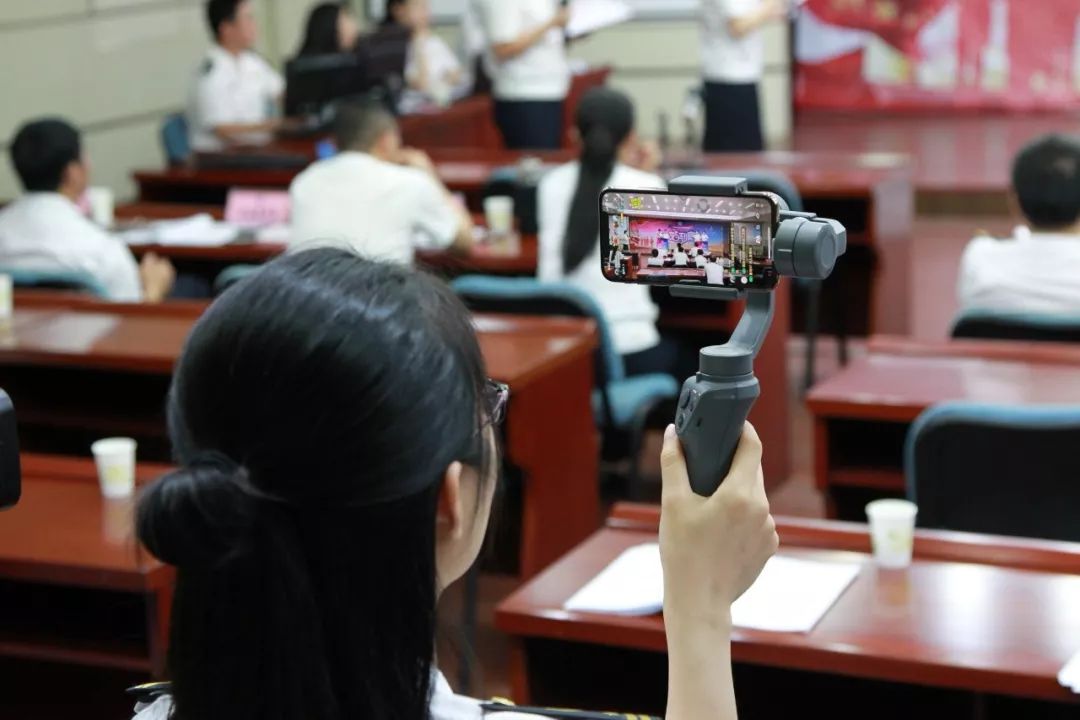 超燃：海事版“一站到底”知识竞赛揭晓最强大脑！