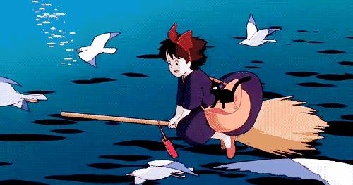 宫崎骏的夏天龙猫千与千寻,宫崎骏千与千寻国内上映时间