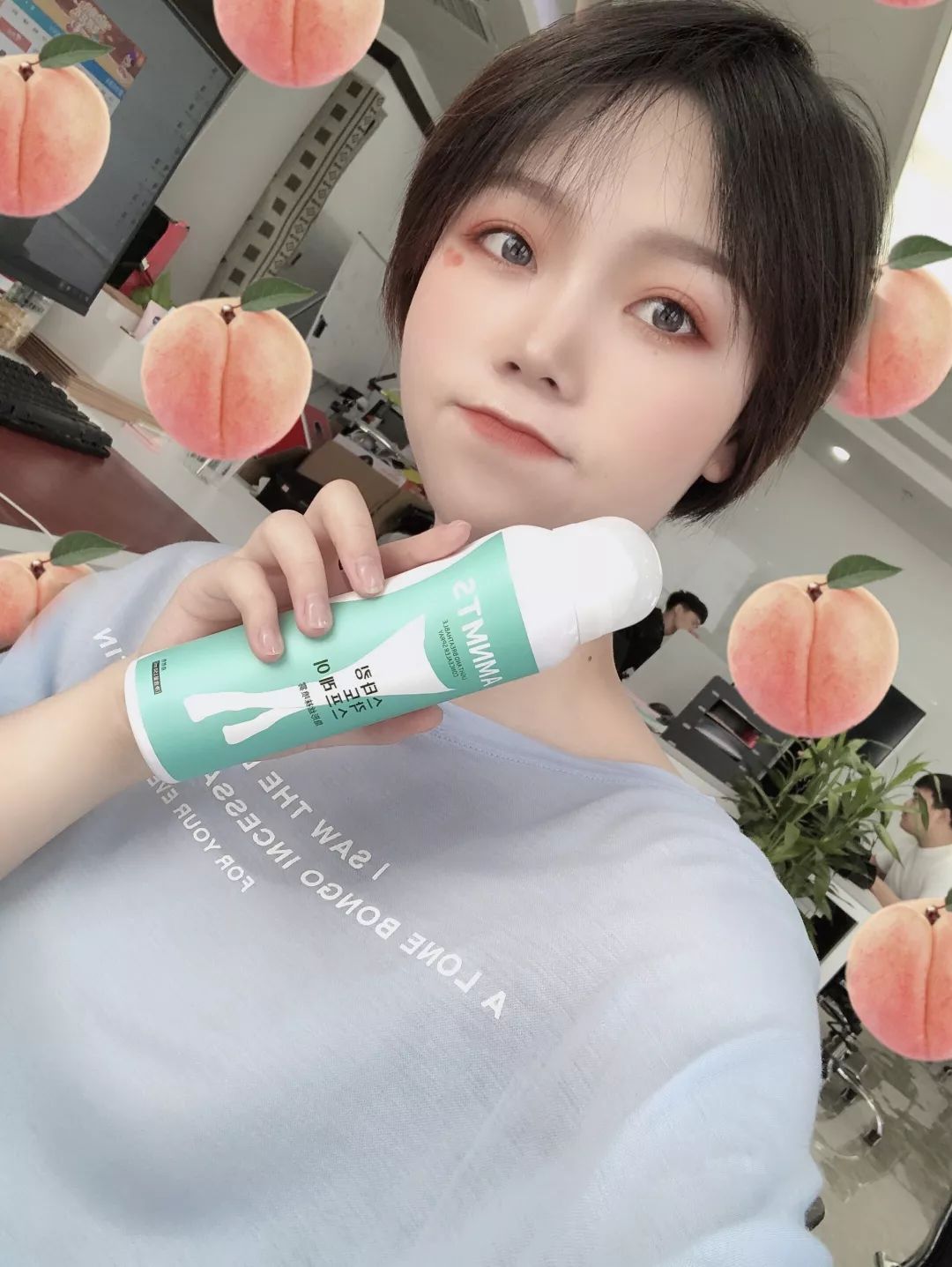 裸感美腿|1瓶=20双*袜丝**！3秒喷出“裸感”大美腿！隐形毛孔、鸡皮肤！短裙绝配