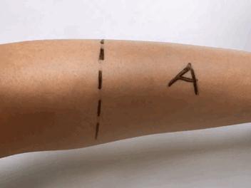 裸感美腿|1瓶=20双*袜丝**！3秒喷出“裸感”大美腿！隐形毛孔、鸡皮肤！短裙绝配