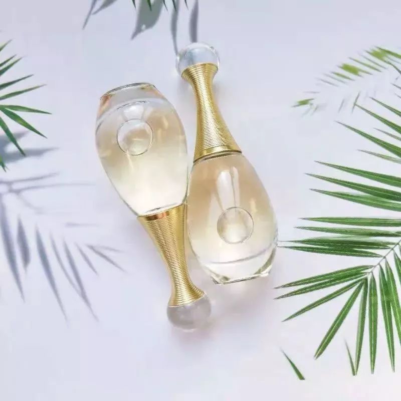 dior小粉瓶香水,dior香水好看的瓶子