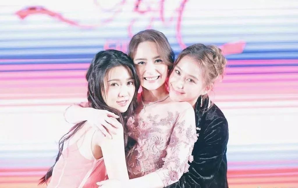 她是何鸿燊的最美千金,赌王最美千金何超英