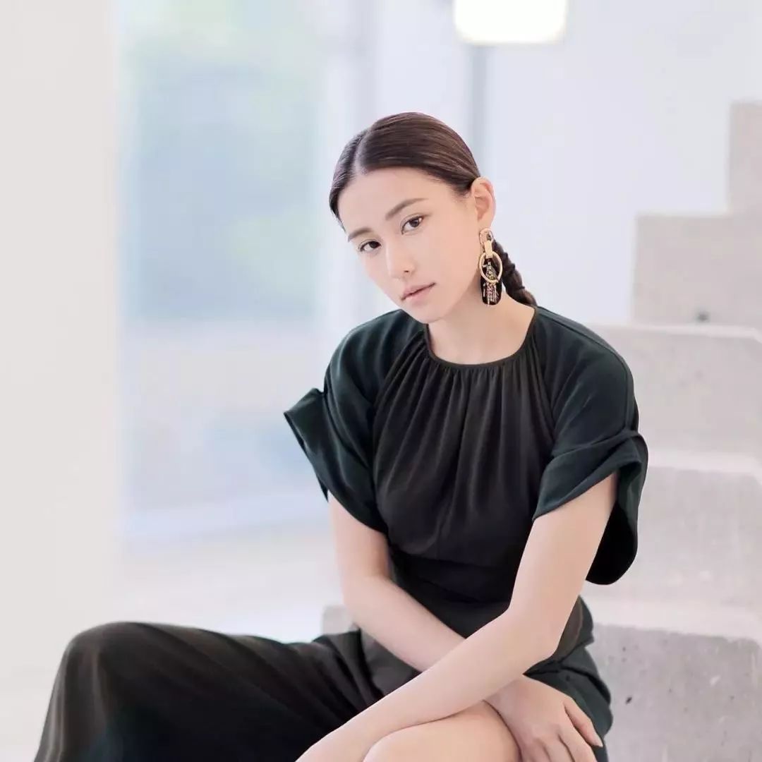 她是何鸿燊的最美千金,赌王最美千金何超英