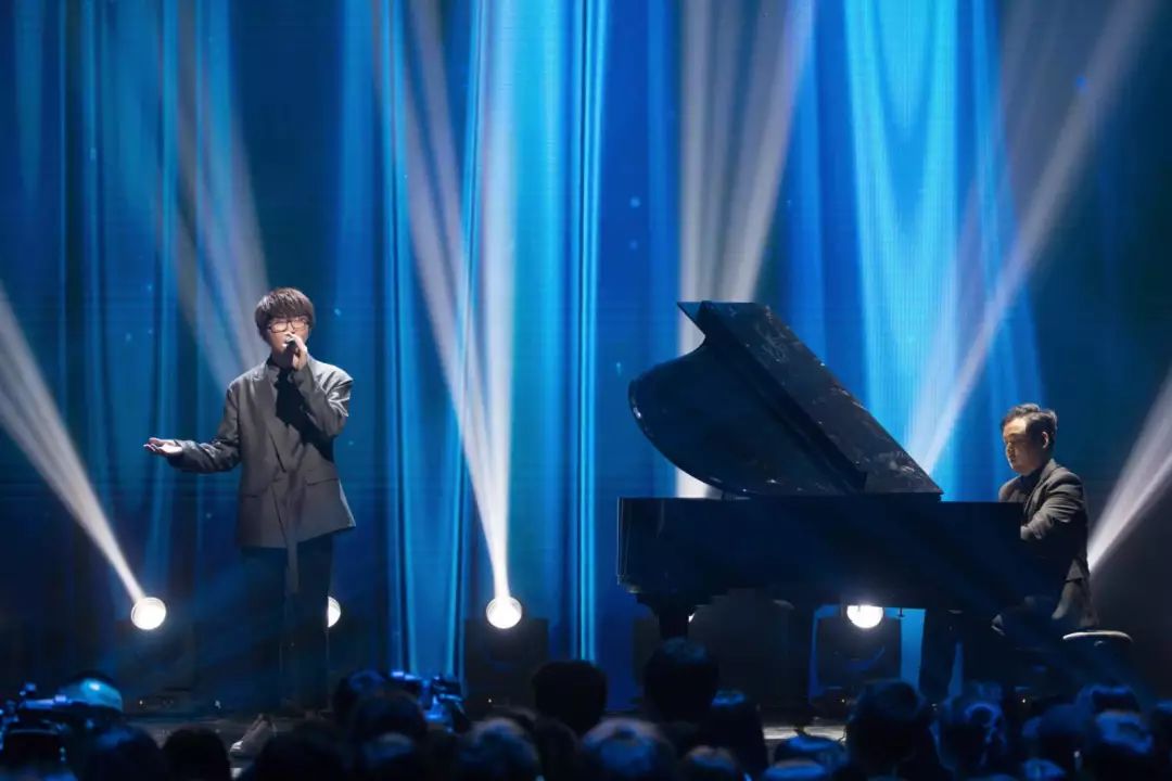 五四运动一百周年文艺晚会完整版,纪念五四运动晚会节目单