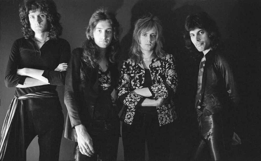 世界十大摇滚乐队和代表歌曲,皇后乐队最震撼的音乐