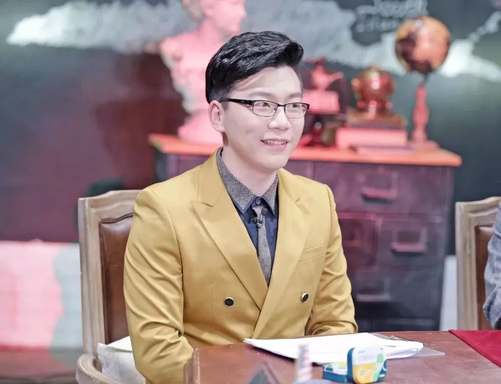 陈铭说老辩手心态平和,陈铭打脸式反驳女人是最佳辩手