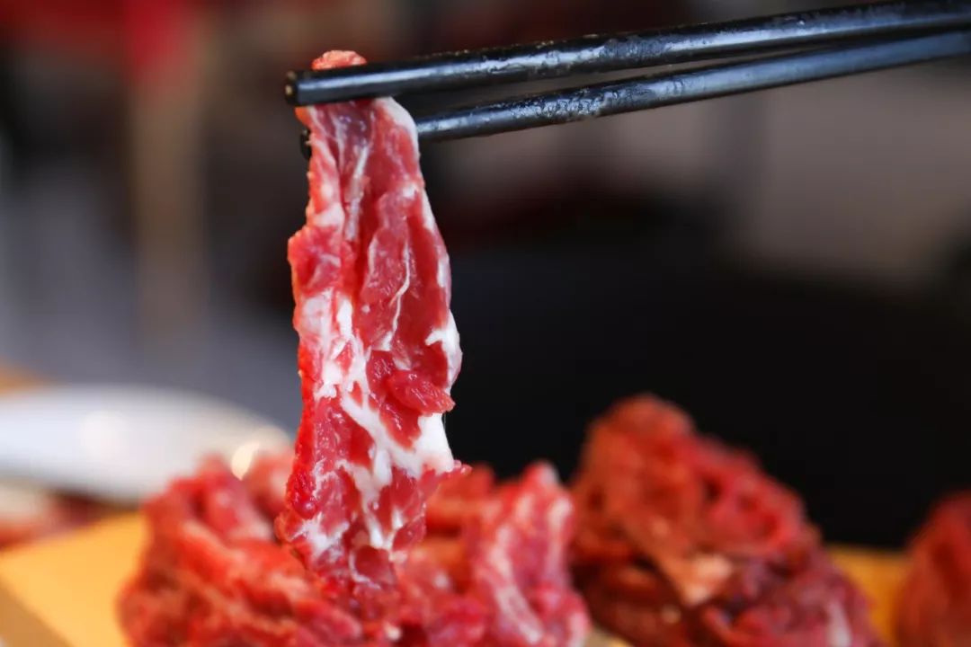 中国最便宜的龙虾店,99元4斤龙虾