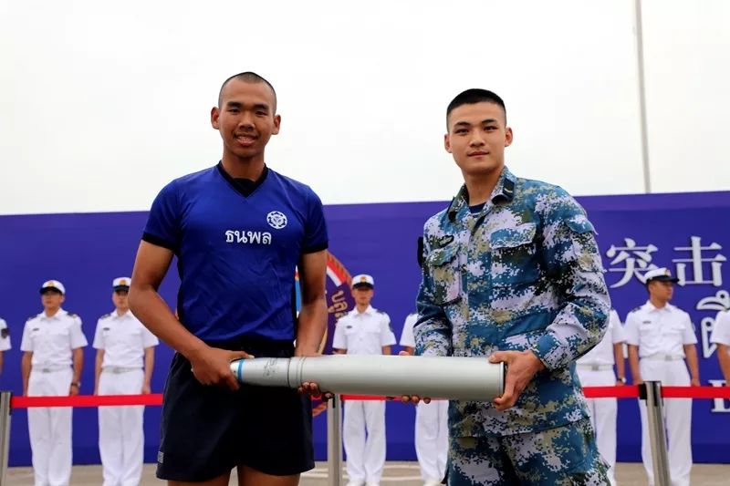 中泰友谊干杯完整视频,友谊地久天长图片唯美