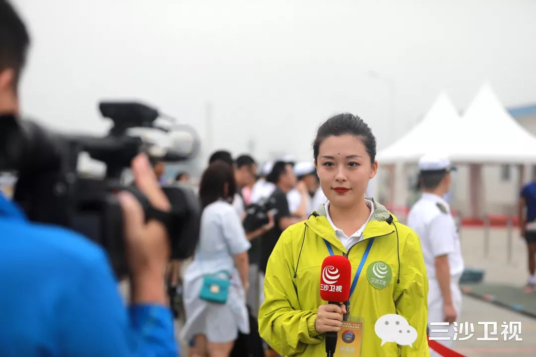 多图|“一二、一二……”拔河、举炮弹“蓝色突击-2019”中泰海军开展多样沟通活动