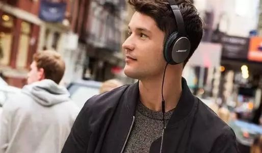 五一出游不舒服,五一能坐飞机出游不