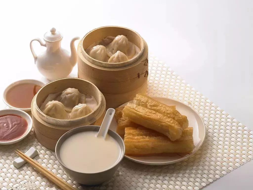 十个坏习惯让你早衰你占了几个,五个早衰的坏习惯你占了几个