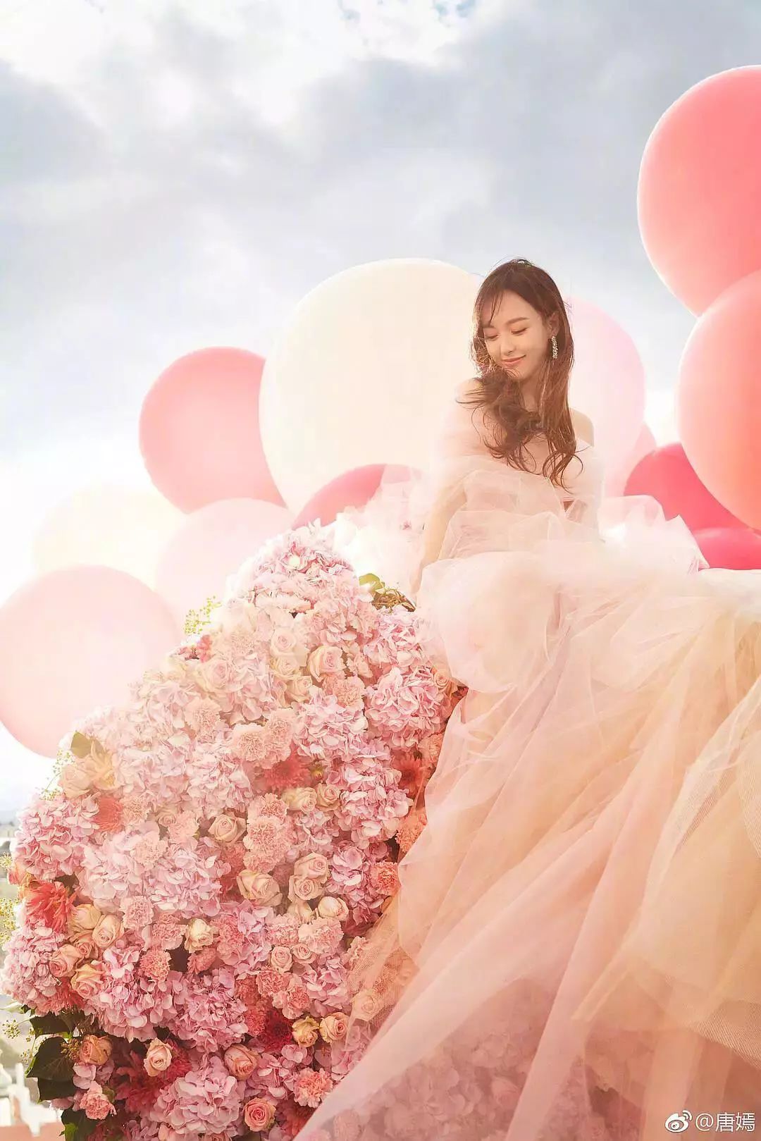 唐嫣卖二手闲置被吐槽太丑，审美堪忧？