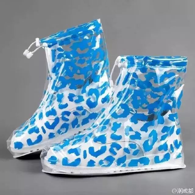 今天立夏，我却在买雨伞、雨靴和雨衣？！为了美也是拼了……