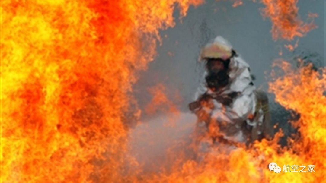 如何在空难中幸存,空难如何生还的案例