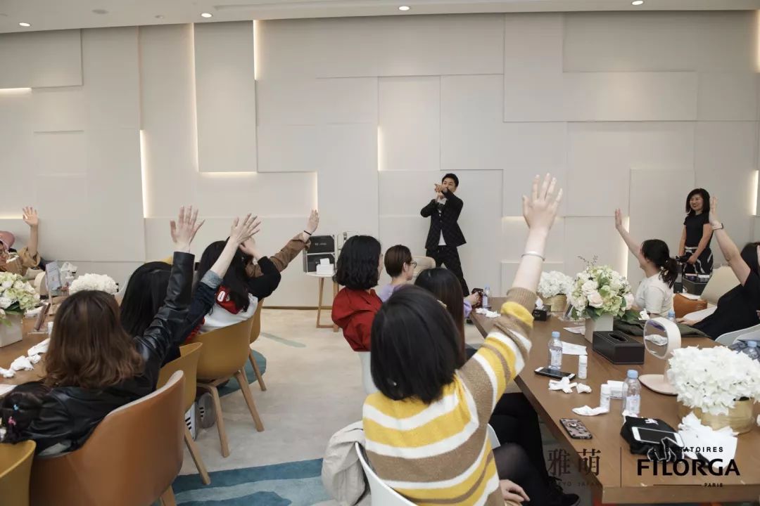 不惧医美黑洞，经济又方便的家庭医美来啦