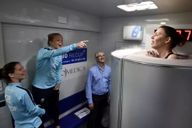 零下100多度的冷冻治疗,零下120度的超低温治疗