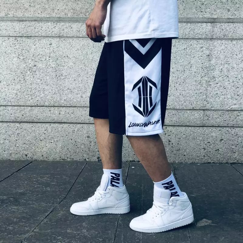 低帮aj1芝加哥和dunk芝加哥,aj1dunk低帮有拉链黄色