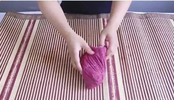 广东下雨后出现的虫子,广东雨后常见的虫子