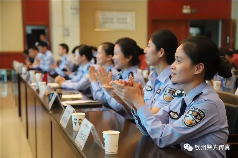 【今日关注】谁是“最强王者”？快来围观钦州公安这场扫黑除恶知识竞赛！现场PK场面很“火爆”！