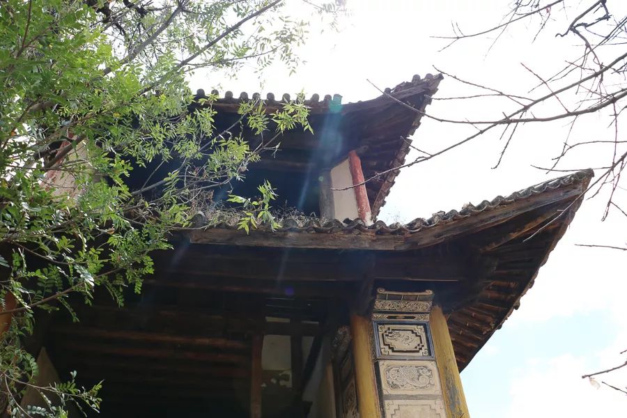 【人文宾川】这里，对水的敬仰有一种特别的方式——雄鲁么水阁