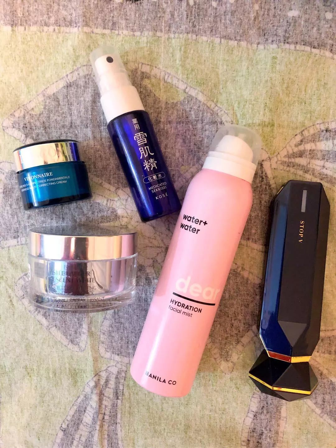 原来这些长相年轻的妈妈都有一套保养秘籍，赶紧转给我妈看~