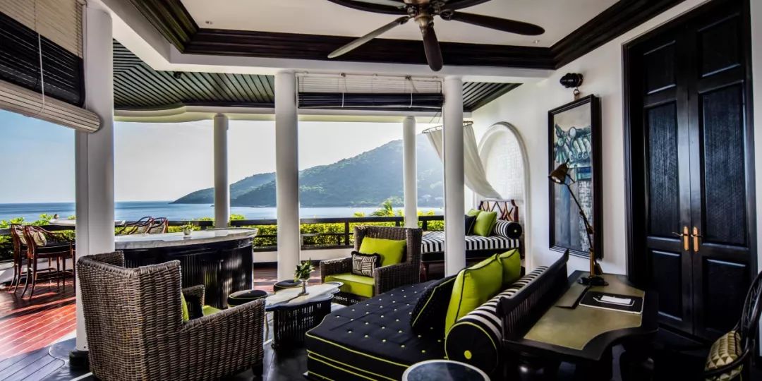 直飞3.5h抵达这座低物价高颜值海岛，入住亚洲最美洲际+安缦之父最新力作！