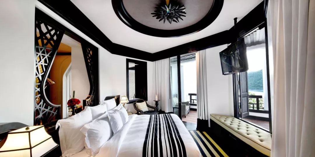 直飞3.5h抵达这座低物价高颜值海岛，入住亚洲最美洲际+安缦之父最新力作！