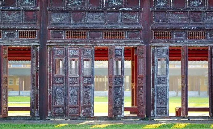 直飞3.5h抵达这座低物价高颜值海岛，入住亚洲最美洲际+安缦之父最新力作！