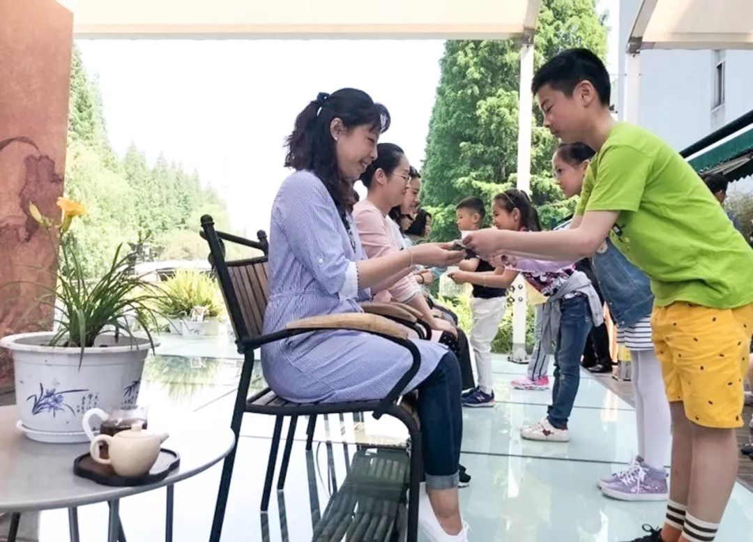 出厅堂入厨房！华东师大给这支“中国母亲花”办文化节