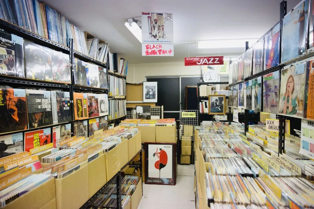 大阪｜你错过了这座带仙气儿的寺庙，以及跳蚤市场和潮牌一条街…