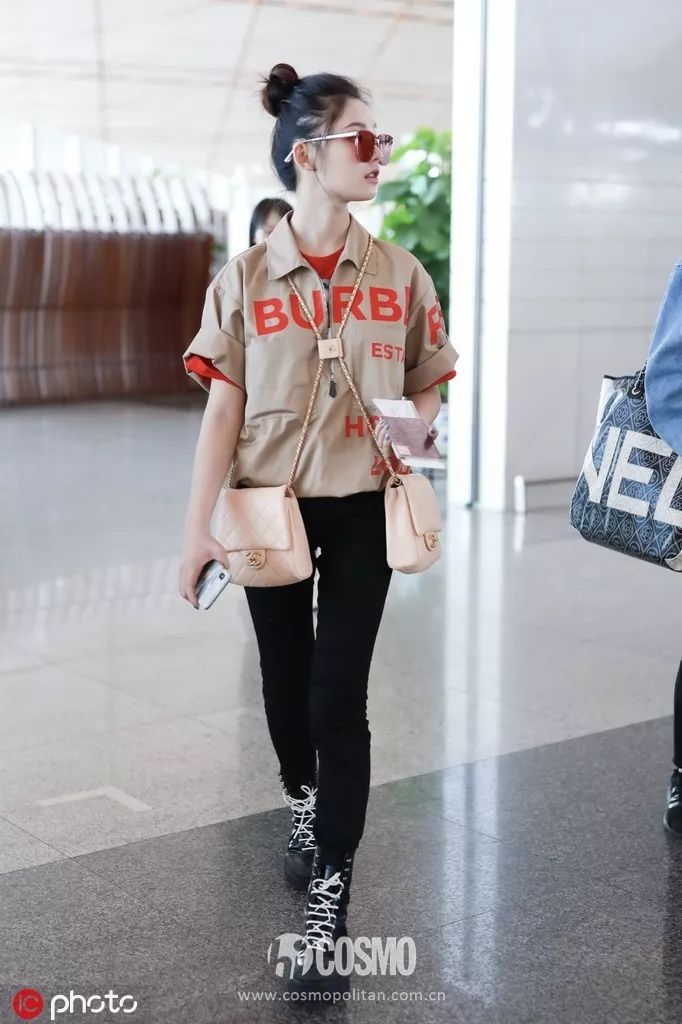 不怪奶奶夸“水晶娃娃”，祖鹅就是不会算账的小可爱呀