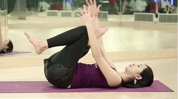 没有一个女人可以笑着走出婚姻,没有一个女人能笑着走出来