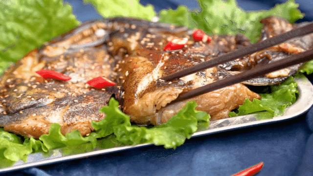 炸翻临沂的烧烤扛把子就在颐高！5.8折200串起撸才过瘾！