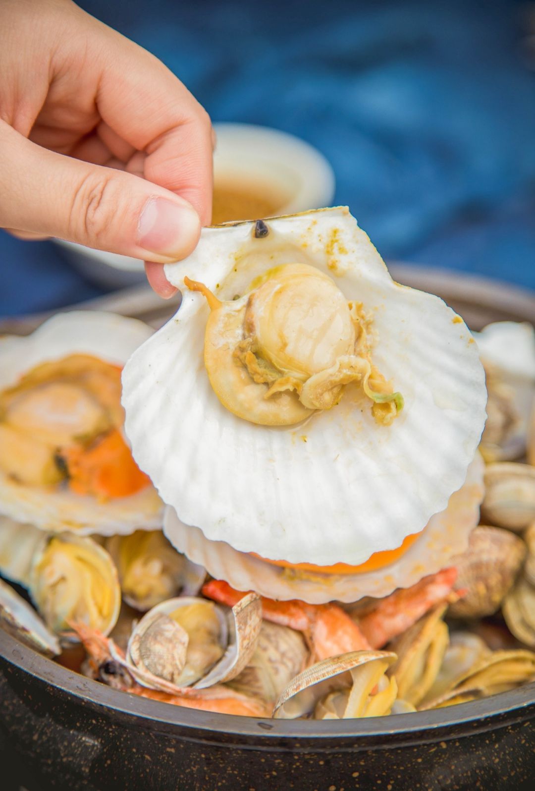 炸翻临沂的烧烤扛把子就在颐高！5.8折200串起撸才过瘾！