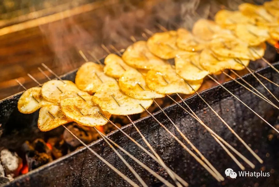 拦江路江边宵夜,拦江路夜宵