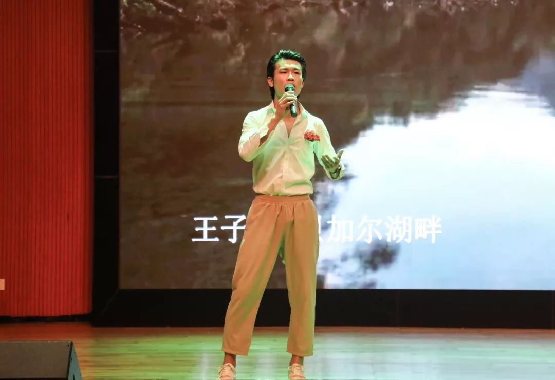 恒大足球夺冠大合唱,恒大足球学校比赛直播