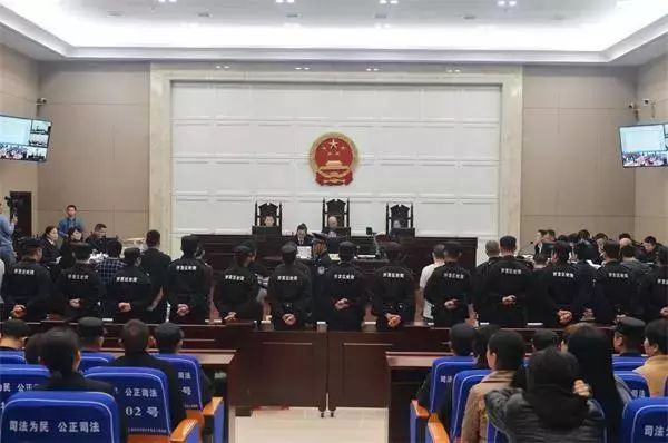 假装海外发货、见红包就抢、陌生人加好友……微信骗术是这样实现的