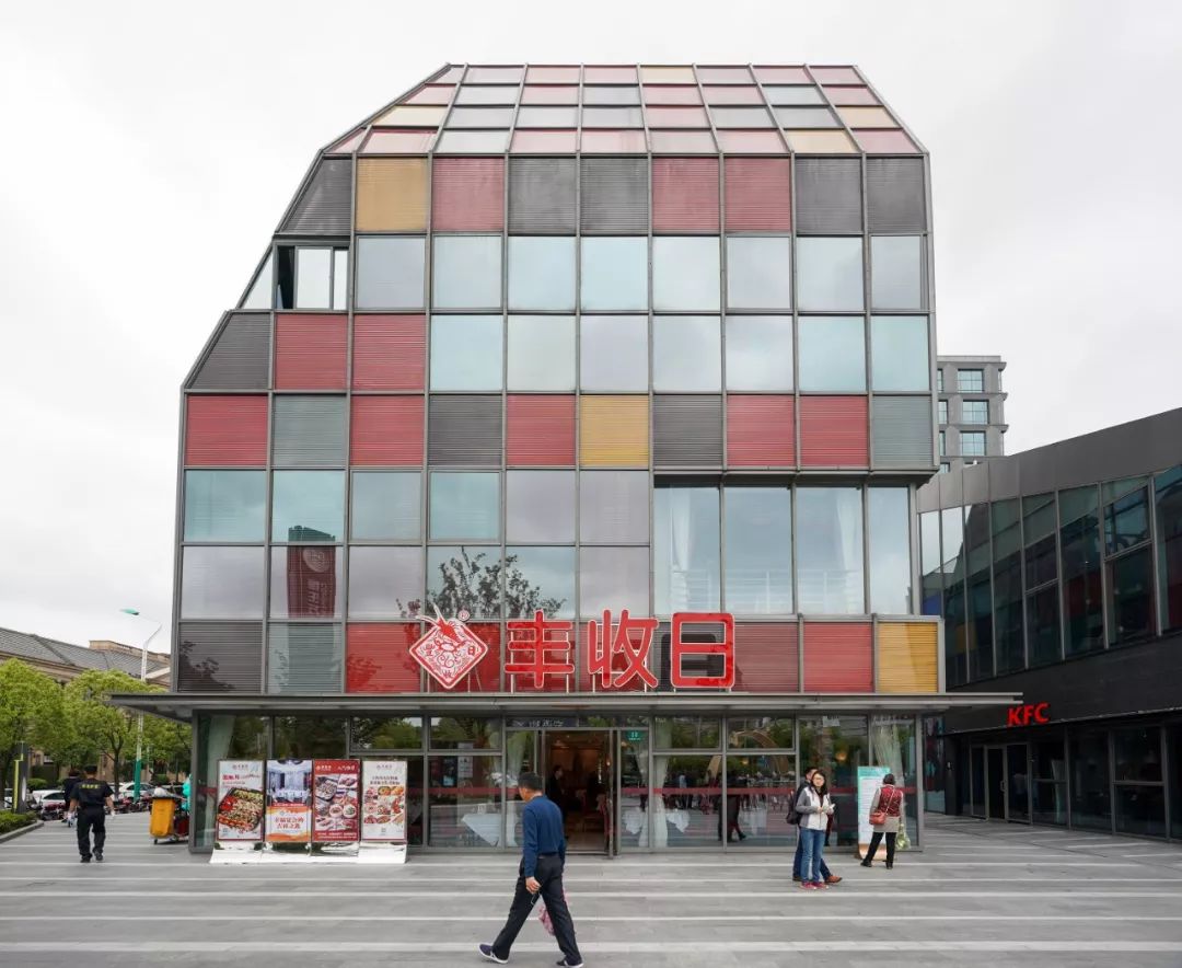 浦东最大商业综合体,浦东新商业广场