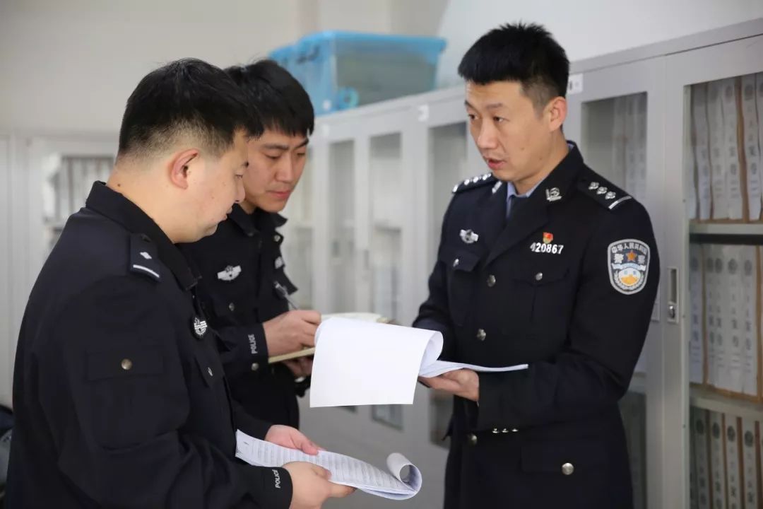 永远做党和人民的忠诚卫士,砥砺前行做党和人民的忠诚卫士