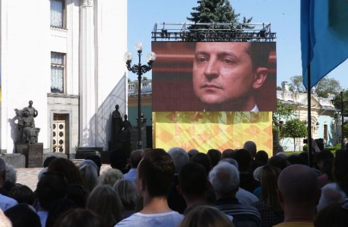 乌克兰新总统就职,乌克兰总统不离开首都