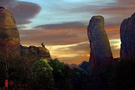 莫遣旁人惊去下一句,莫遣旁人惊去下一句是什么